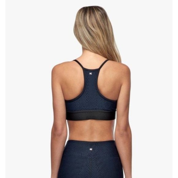 Koral pine trifecta sports bra - Picture 3 of 11